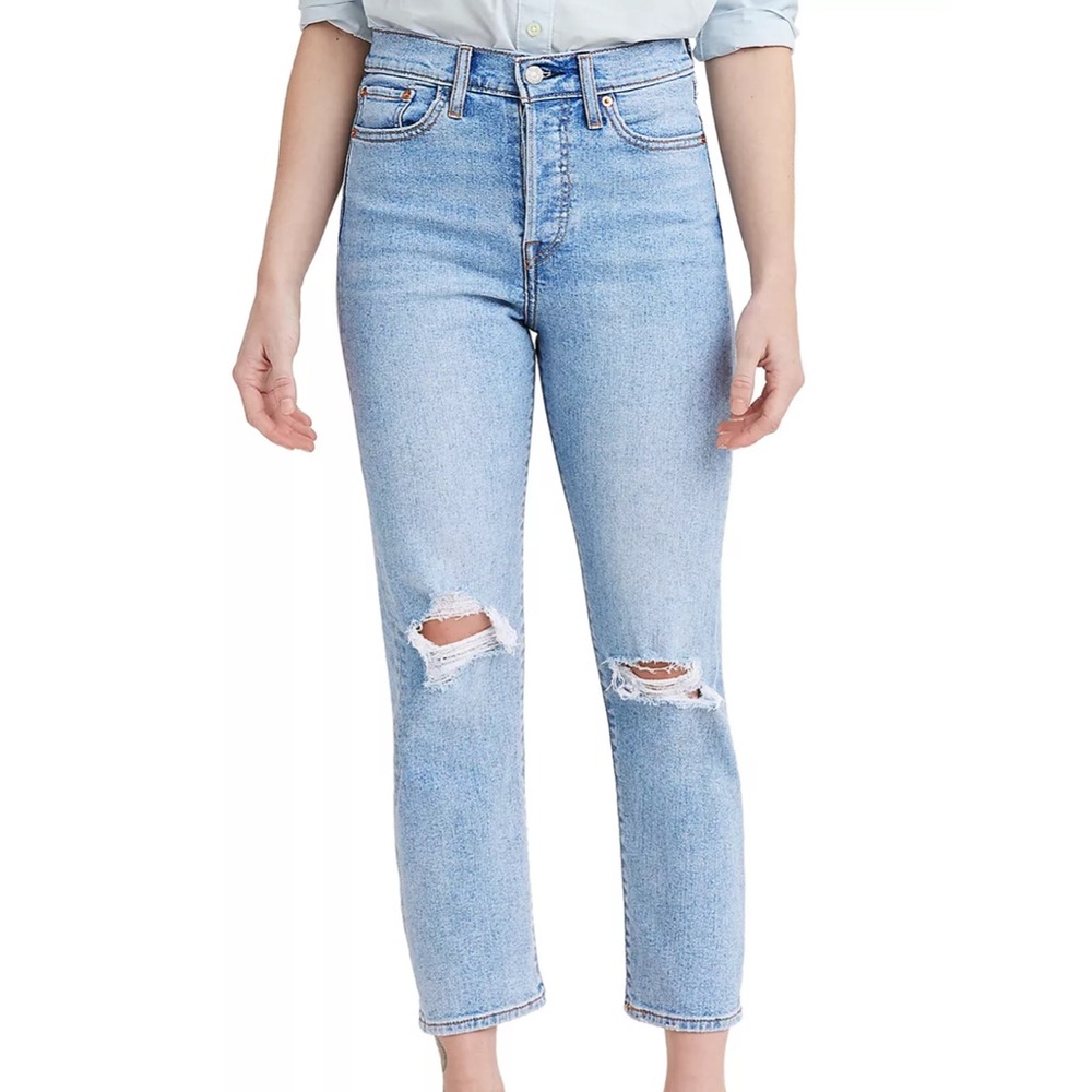 Levi’s Wedgie Straight High Rise Snug Through Hip and Thigh